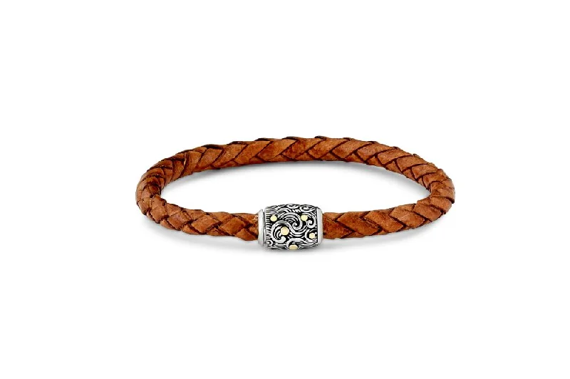 simple leather bracelet for everyday fashion -Ranu Bracelet- Brown Leather