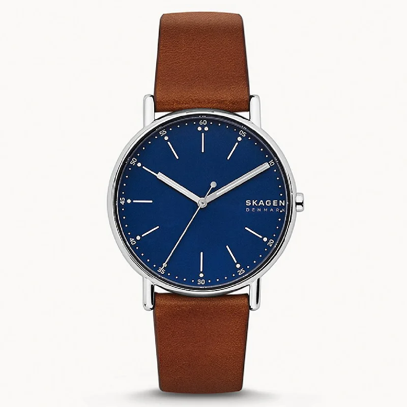 elegant mens watches with polished metal case -Skagen Signatur Navy Dial Men 40mm